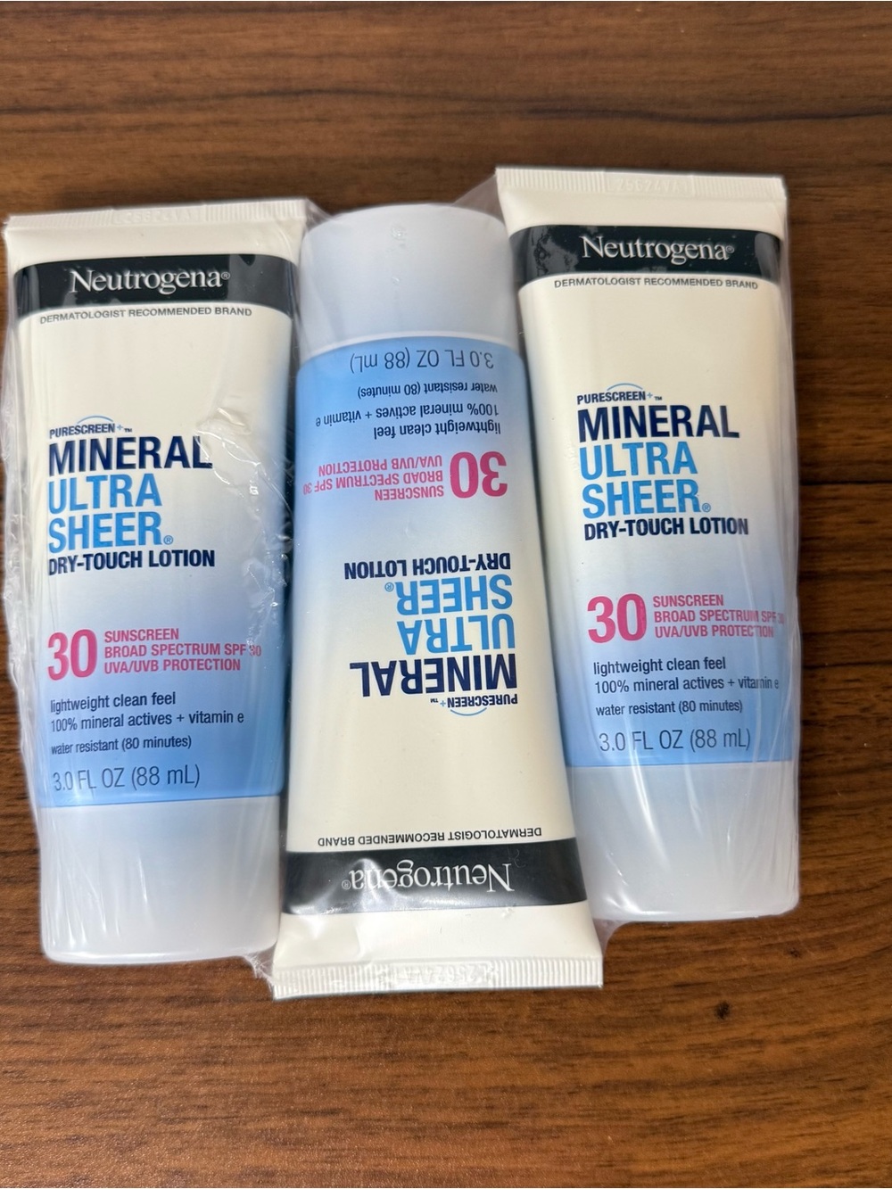 Neutrogena Mineral Ultra Sheer Dry-Touch Lotion SPF 30 3 Pack